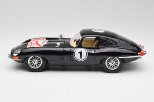 Jaguar E-Type Series 1 #1 British Racing Green Bburago 1:18 3018-M3 Kov – obrázek 4 z 8