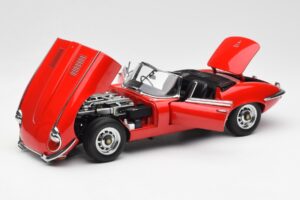 Jaguar E-Type Roadster Series III V12 Červený AUTOart 1:18 73523 Kov – obrázek 2 z 8