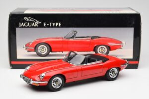 Jaguar E-Type Roadster Series III V12 Červený AUTOart 1:18 73523 Kov – obrázek 8 z 8