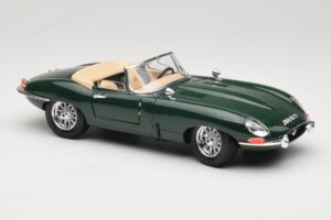 Jaguar E-Type Series 1 Roadster Zelený Bburago 1:18 3016-M1 Kov – obrázek 6 z 8