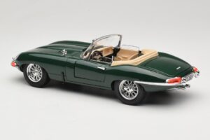 Jaguar E-Type Series 1 Roadster Zelený Bburago 1:18 3016-M1 Kov – obrázek 7 z 8
