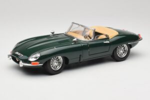 Jaguar E-Type Series 1 Roadster Zelený Bburago 1:18 3018-M5 Kov