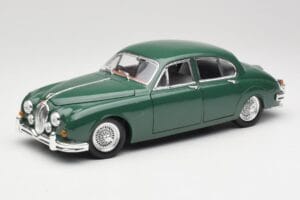 Jaguar Mark II British Racing Zelený & Modrý Interiér Maisto 1:18 59001 Kov