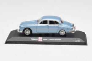 Jaguar Mk II Blue Metallic Minichamps 1:43 433130604 Kov