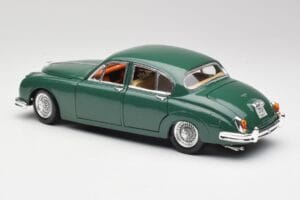 Jaguar Mk II British Racing Zelený Maisto 1:18 50287 Kov – obrázek 7 z 8