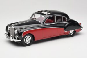 Jaguar Mk VIII Černý & Tmavě Červený BoS Models 1:18 BOS408 Pryskyřice