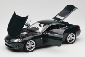 Jaguar XK X150 Zelený Minichamps 1:18 153130503 Kov – obrázek 2 z 8
