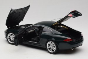 Jaguar XK X150 Zelený Minichamps 1:18 153130503 Kov – obrázek 5 z 8