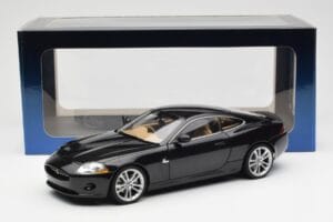 Jaguar XK-R X150 Midnight Černý AUTOart 1:18 73632 Kov – obrázek 8 z 8