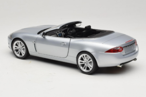 Jaguar XK X150 Kabriolet Stříbrný Minichamps 1:18 150130531 Kov – obrázek 7 z 8