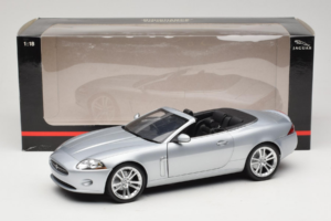 Jaguar XK X150 Kabriolet Stříbrný Minichamps 1:18 150130531 Kov – obrázek 8 z 8