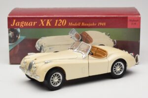 Jaguar XK120 Bílý Eduscho 1:18 7482-1HTH Kov – obrázek 8 z 8