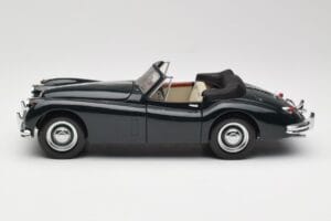 Jaguar XK140 Drophead Coupe Černý Sun Star 1:18 2802 Kov – obrázek 4 z 8