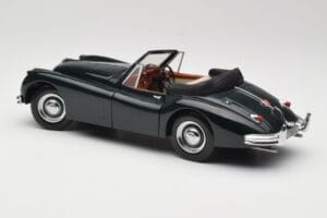 Jaguar XK140 Drophead Coupe Černý Sun Star 1:18 2802 Kov – obrázek 7 z 8