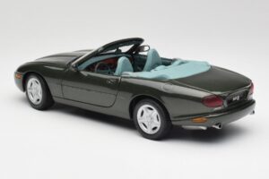 Jaguar XKR X100 Kabriolet Zelený Maisto 1:18 37800-M1 Kov – obrázek 7 z 8