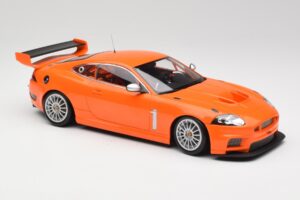 Jaguar XKR GT3 Racing Orange Minichamps 1:18 150081391 Kov – obrázek 4 z 6