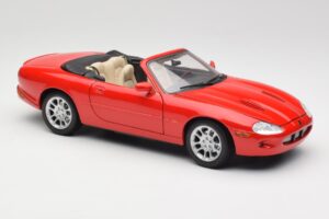 Jaguar XKR X100 Červený Maisto 1:18 50330 Kov – obrázek 6 z 8