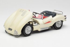 Jaguar XKSS Krémový AUTOart 1:18 73512 Kov – obrázek 2 z 8