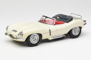 Jaguar XKSS Krémový AUTOart 1:18 73512 Kov