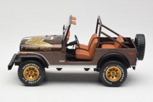 Jeep CJ-7 Golden Eagle Zelený MCG 1:18 MCG18109 Kov – obrázek 3 z 6