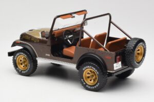 Jeep CJ-7 Golden Eagle Zelený MCG 1:18 MCG18109 Kov – obrázek 5 z 6