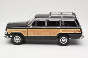 Jeep Grand Wagoneer Černý KK-Scale 1:18 KKDC181113 Kov – obrázek 3 z 6
