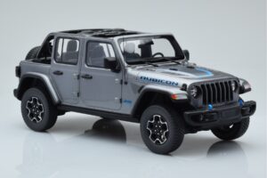 Jeep Wrangler 4xe Stříbrný GT Spirit 1:18 GT419 Pryskyřice – obrázek 4 z 6