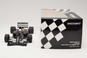 Jordan Ford 191 #32 B. Gachot Paul Ricard Test 15 January 1991 Minichamps 1:18 110910199 Kov – obrázek 6 z 6