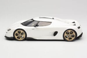 Koenigsegg CC850 Crystal White GT Spirit 1:18 GT903 Pryskyřice – obrázek 3 z 6