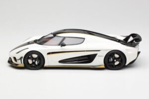 Koenigsegg Regera Crystal Bílý GT Spirit 1:18 GT913 Pryskyřice – obrázek 3 z 6