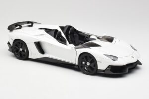 Lamborghini Aventador J Bílý AUTOart 1:18 74674 Kov – obrázek 6 z 8