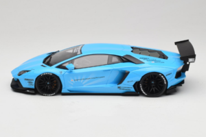 Lamborghini Aventador Liberty Walk Modrý GT Spirit 1:18 GT073 Pryskyřice – obrázek 3 z 6