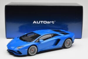 Lamborghini Aventador S LP740-4 Blue Nila AUTOart 1:18 79134 Kov – obrázek 8 z 8