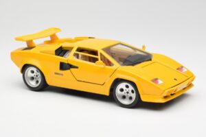 Lamborghini Countach Žlutý Bburago 1:18 3037 Kov – obrázek 6 z 8