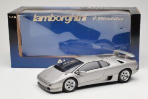 Lamborghini Diablo Stříbrný AUTOart 1:18 70071 Kov – obrázek 8 z 8