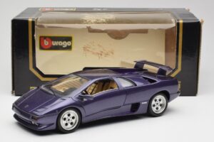 Lamborghini Diablo Fialový Maisto 1:18 3028 Kov – obrázek 8 z 8