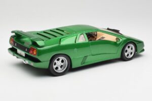 Lamborghini Diablo SE Zelený Maisto 1:18 50303 Kov – obrázek 3 z 8
