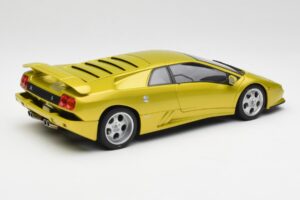 Lamborghini Diablo SE30 Anniversary Edition Žlutý Spyder AUTOart 1:18 79157 Kov – obrázek 3 z 8