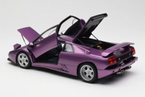 Lamborghini Diablo SE30 Jota Metalická Fialová AUTOart 1:18 79142 Kompozit – obrázek 5 z 8