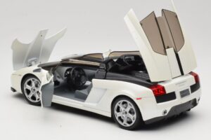 Lamborghini Gallardo Concept Bílý Mondo Motors 1:18 146432 Kov – obrázek 5 z 8