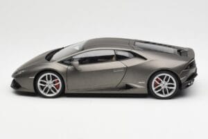 Lamborghini Huracan LP610-4 Šedý AUTOart 1:18 74606 Kompozit – obrázek 4 z 8