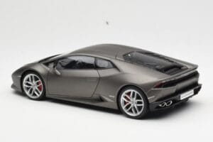 Lamborghini Huracan LP610-4 Šedý AUTOart 1:18 74606 Kompozit – obrázek 7 z 8