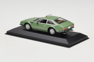Lamborghini Jarama Green Metallic Minichamps 1:43 400103402 Kov – obrázek 3 z 4