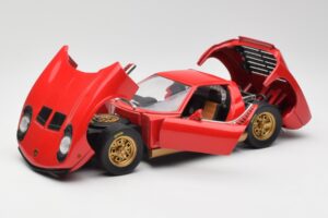 Lamborghini Miura Červený Anson 1:18 30302 Kov – obrázek 2 z 8