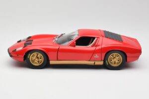 Lamborghini Miura Červený Anson 1:18 30302 Kov – obrázek 4 z 8