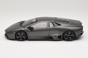 Lamborghini Reventon Matte Grey AUTOart 1:18 74591 Kov – obrázek 4 z 8