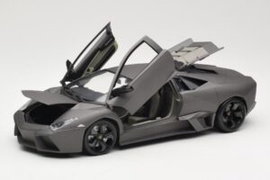 Lamborghini Reventon Matte Grey Bburago 1:18 18-11029 Kov – obrázek 2 z 8