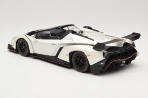 Lamborghini Veneno Roadster Bílý S Červenou Linkou Kyosho 1:18 C09502W Kov – obrázek 5 z 6