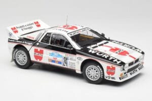 Lancia 037 #1 G. Cunico / E. Bartolich Targa Florio Winner 1983 Kyosho 1:18 08302H Kov – obrázek 6 z 8