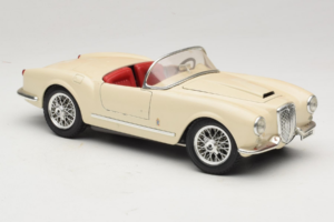 Lancia Aurelia B24 Spider Béžový Bburago 1:18 3010-M2 Kov – obrázek 6 z 8